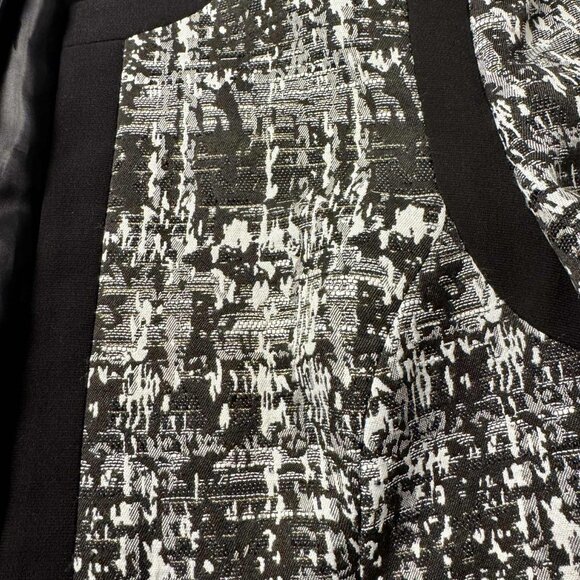Kasper Black & White Textured Open Front Blazer - Size 6 - Picture 5 of 9